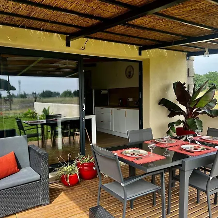 Le 255-cote Jardin Apartmán