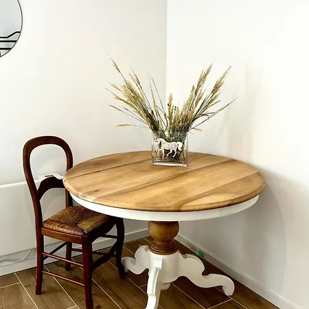 Charmante Maison Avec Terrasse Et Jardin Vue Sur Chevaux