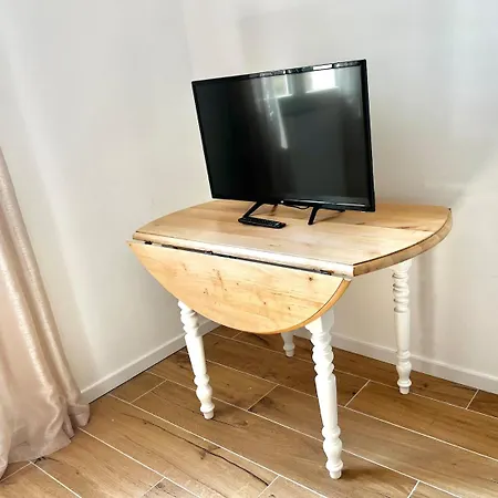 Le 255-cote Jardin Apartmán *