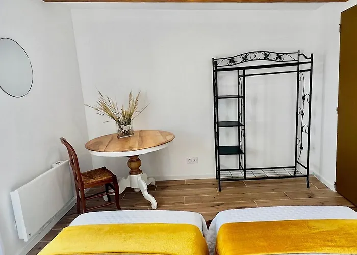 Apartment Le 255-cote Jardin *