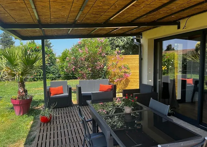 Le 255-cote Jardin